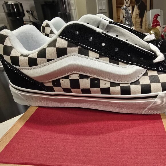 Vans Knu Skool Black White VN000D22BPB Sneaker Shoe Trainer Checkerboard SZ 10.5 - Picture 1 of 12